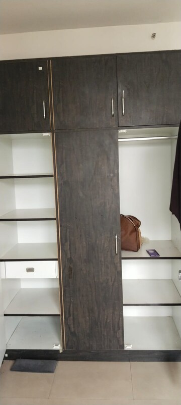 Furnished Amenities in 4 BHK Apartment at Panchkula Urban Estate – for Sale