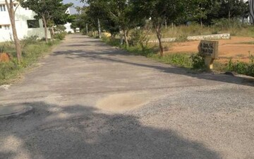 Plot For Sale in Kattigenahalli