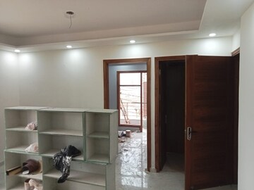 Living Room in 3 BHK Builder Floor at Sector 42 – for Sale