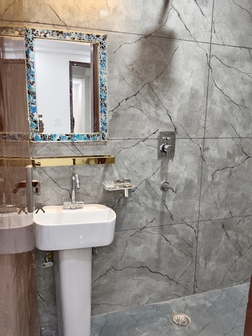 Bathroom in 3 BHK Apartment at Khirki Extension – for Rent