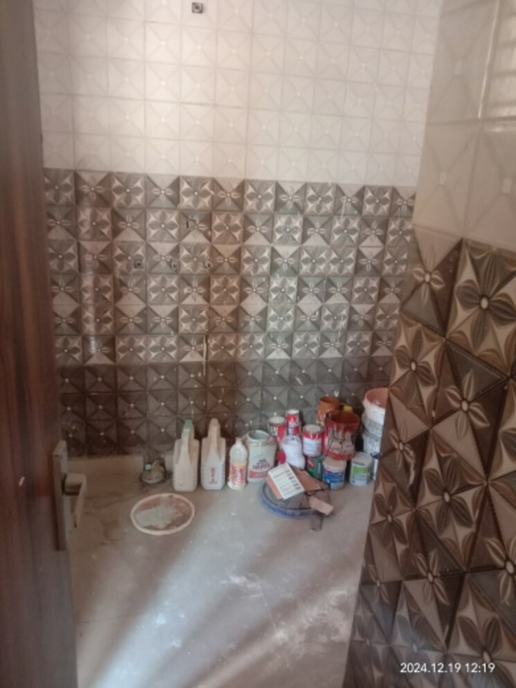 Bathroom, sector 16 2 Bedroom 650 Sq.Ft. Builder Floor In Sector 16 Faridabad 7985949