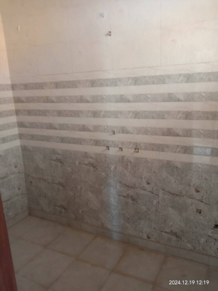 Bathroom, sector 16 2 Bedroom 650 Sq.Ft. Builder Floor In Sector 16 Faridabad 7985949