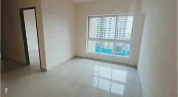 1 BHK Apartment For Sale in Lodha Amara, Kolshet Road