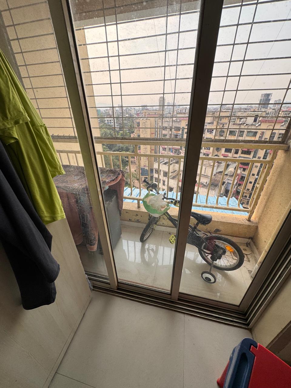 1 BHK + Pooja Room,Study Room 600 Sq.Ft. Apartment in Amar Raj Vaibhav NX