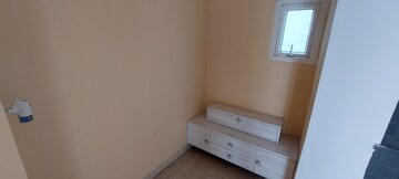 Room in 3 BHK Apartment at Panchsheel Pratistha, Sector 75 – for Rent