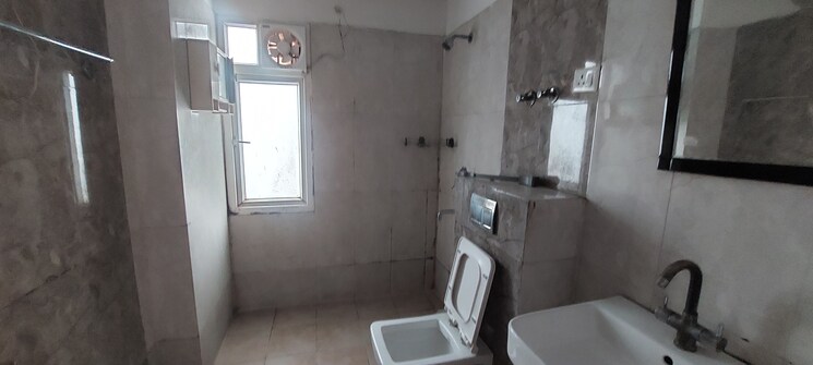 Bathroom, panchsheel-pratistha 3 Bedroom 945 Sq.Ft. Apartment In Sector 75 Noida 7986031