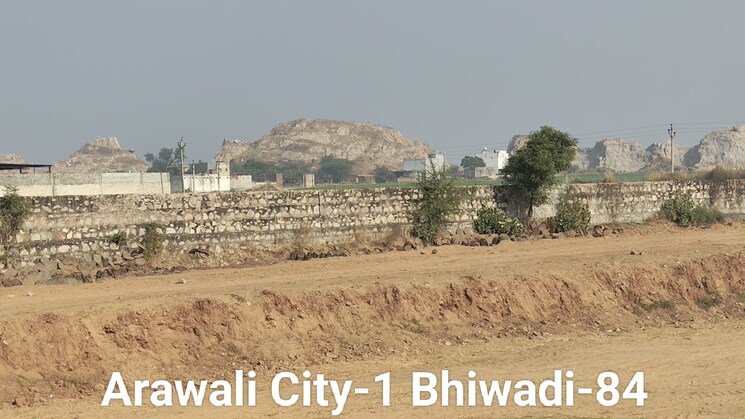 undefined, rishis-milan  210 Sq.Mt. Plot In Gt Road Ghaziabad 7986054