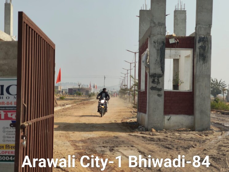 Exterior View, rishis-milan  210 Sq.Mt. Plot In Gt Road Ghaziabad 7986054