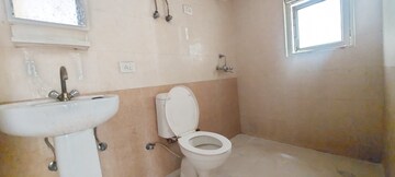 Bathroom in 3 BHK Apartment at Gardenia Golf City, Sector 75 – for Rent
