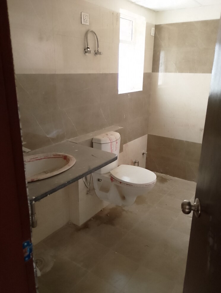 Master Bedroom, pareena-the-elite-residences 3 Bedroom 1970 Sq.Ft. Apartment In Sector 99 Gurgaon 7986147