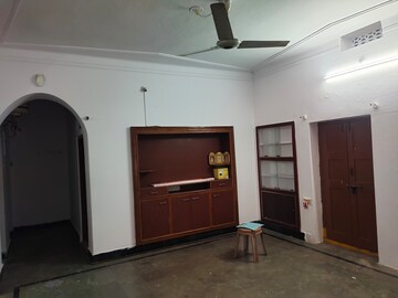 Room in 3 BHK Independent House at Old Alwal – for Rent