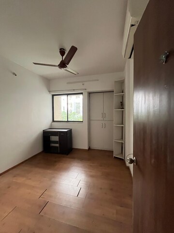 Room in 2 BHK Apartment at Lodha Palava Downtown, Dombivli East – for Rent