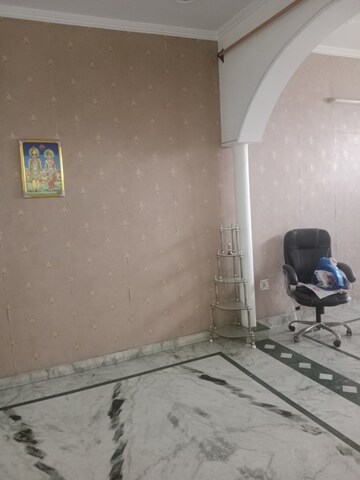 Room in 2 BHK Builder Floor at Sector 13 – for Rent