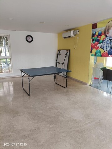 Room in 2 BHK Apartment at Ten Madhapur, Madhapur – for Rent