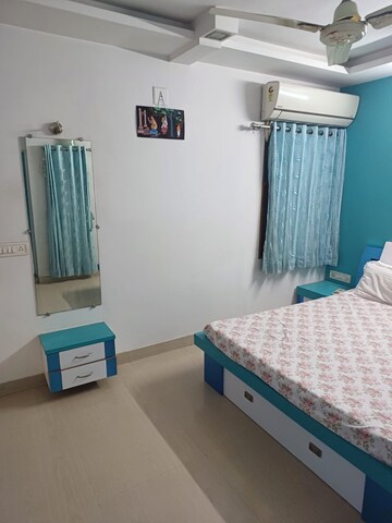 Bedroom in 3 BHK Apartment at Navrangpura – for Rent