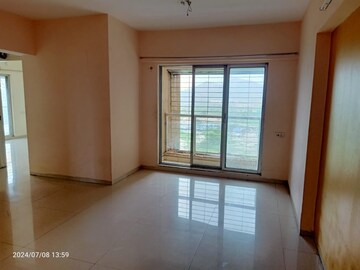 Room in 2 BHK Apartment at Gaurav Valley, Mira Road – for Rent