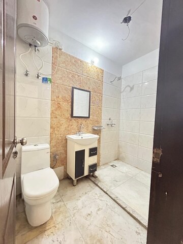 Bathroom in 1 BHK Apartment at Rudra Heights Vasai, Vasai East – for Rent