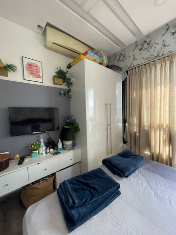 2 BHK Apartment For Rent in The Wadhwa Atmosphere, Mulund West