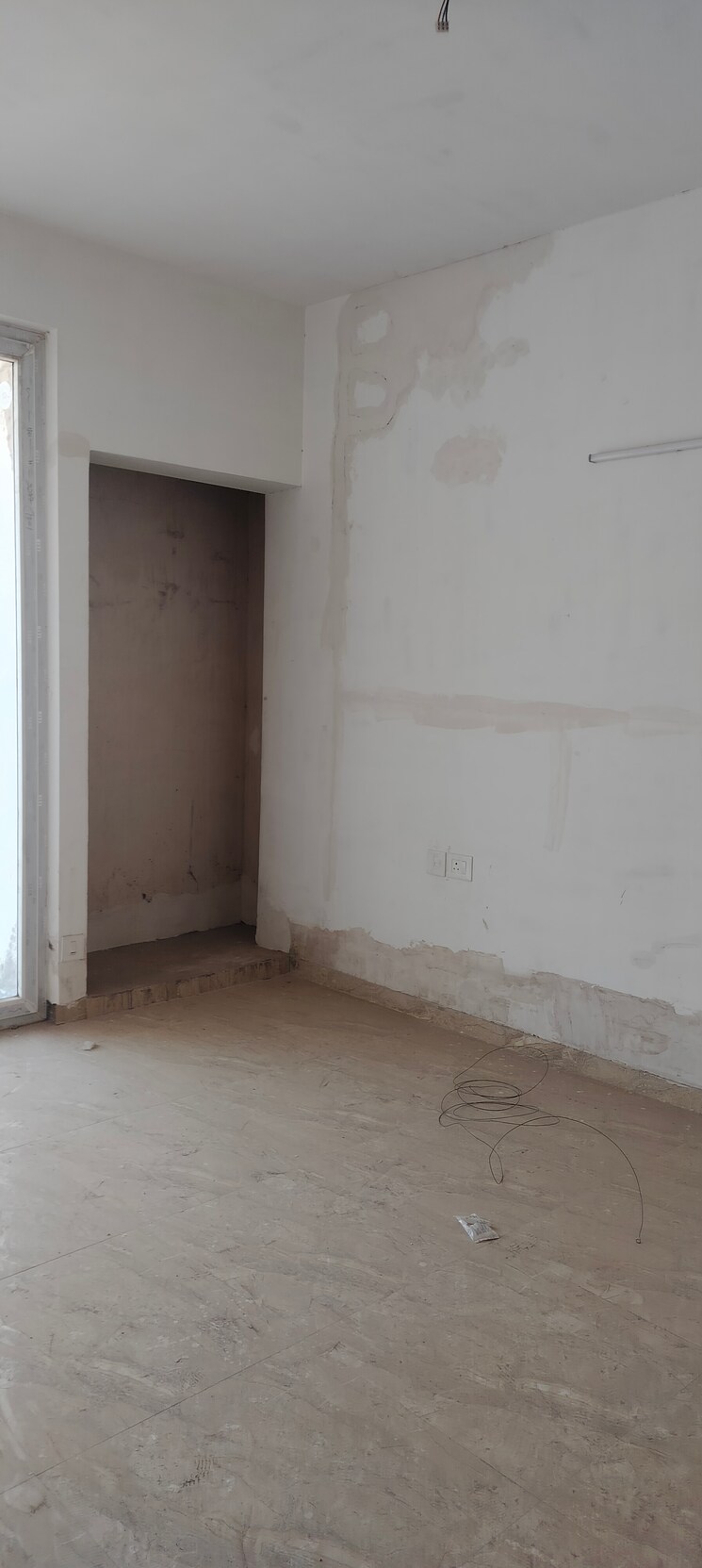 Room, bptp-discovery-park 3 Bedroom 1380 Sq.Ft. Apartment In Sector 80 Faridabad 7987118