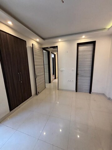 Building Lobby in 2 BHK Apartment at Venkatesh Oxy Evolve, Wagholi – for Rent