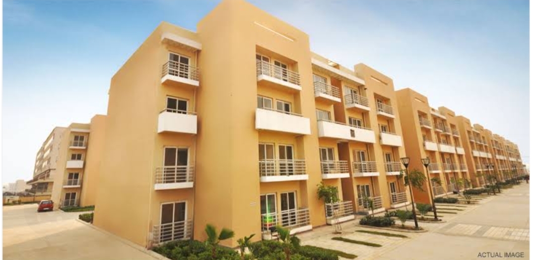 2 BHK 1037 Sq.Ft. Builder Floor in Bptp Park Floors ii