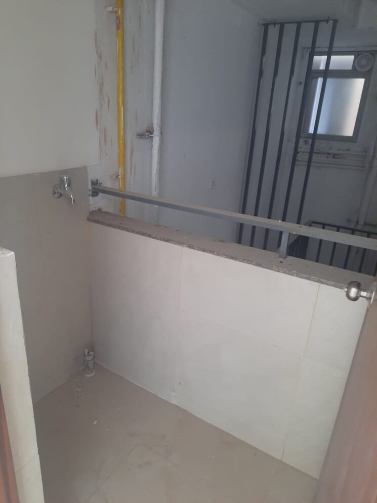 Balcony, dosti-greenscape 3 Bedroom 1082 Sq.Ft. Apartment In Hadapsar Pune 7987170