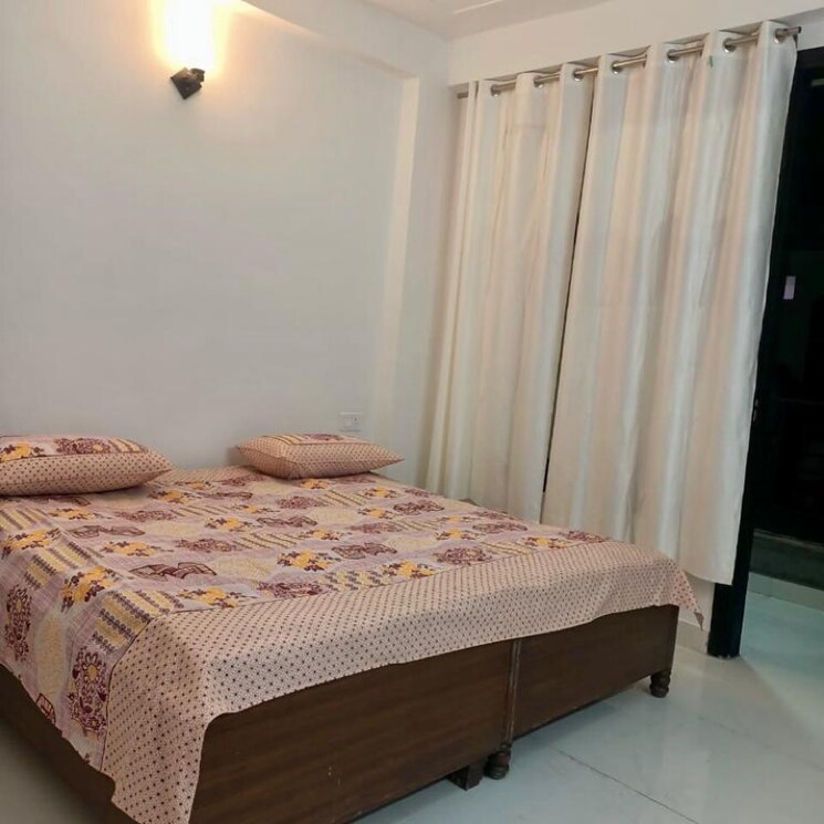 Bedroom, paryavaran complex 1 Bedroom 500 Sq.Ft. Builder Floor In Paryavaran Complex Delhi 7987651