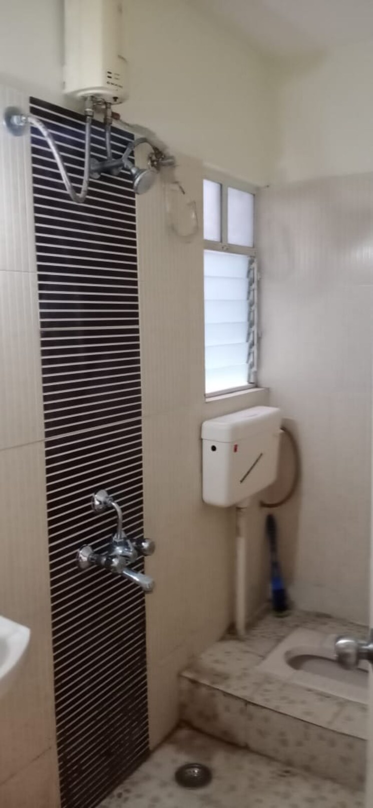 Bathroom, sree-mangal-aishwaryam-greens-phase-ii 2 Bedroom 942 Sq.Ft. Apartment In Wakad Pune 7987853