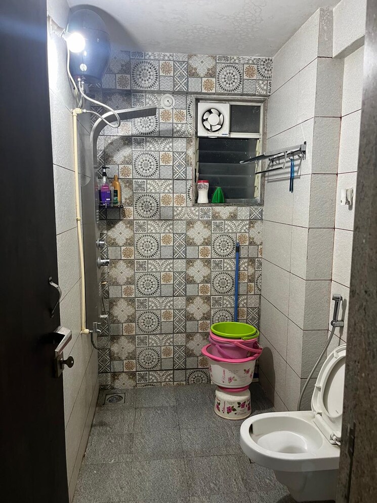 Bathroom, chandrarang-wisdom-park 2 Bedroom 850 Sq.Ft. Apartment In Balewadi Pune 7987848