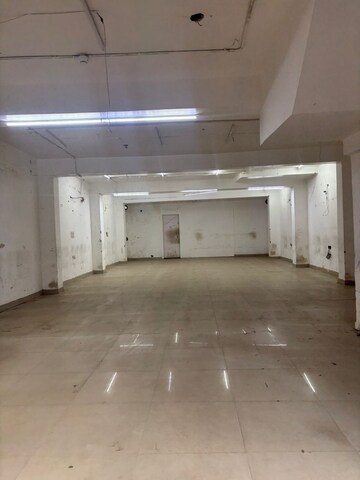  Showroom – Exterior View View at Mukherjee Nagar - for Rent