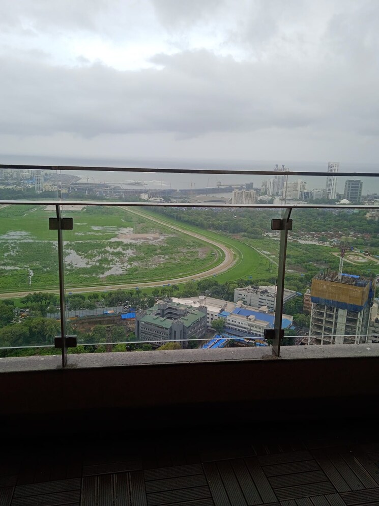 Swimming Pool, lokhandwala-minerva-mahalaxmi 3 Bedroom 1300 Sq.Ft. Apartment In Mahalaxmi Mumbai 7987899