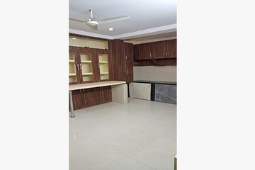 Furnished Amenities in 1 BHK Builder Floor at Navsaari – for Sale