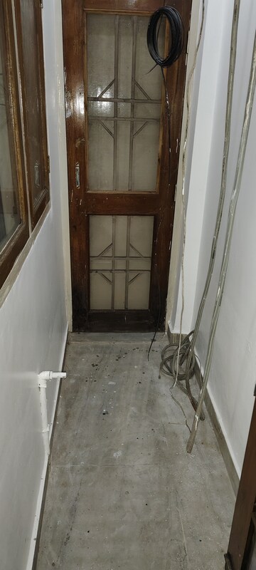 Living Room in 2 BHK Independent House at Gomti Nagar – for Rent