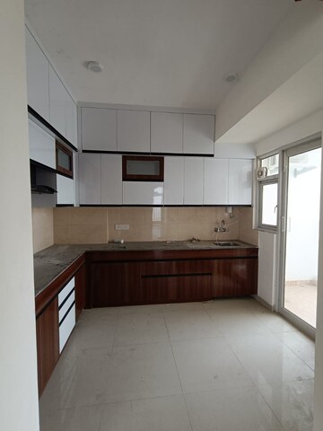 3 BHK Apartment For Rent in Gomti Nagar