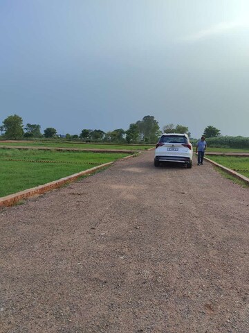  Plot For Sale in Jewar