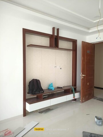 Room in 3 BHK Apartment at Pacifica Hillcrest Phase 1, Gachibowli – for Rent