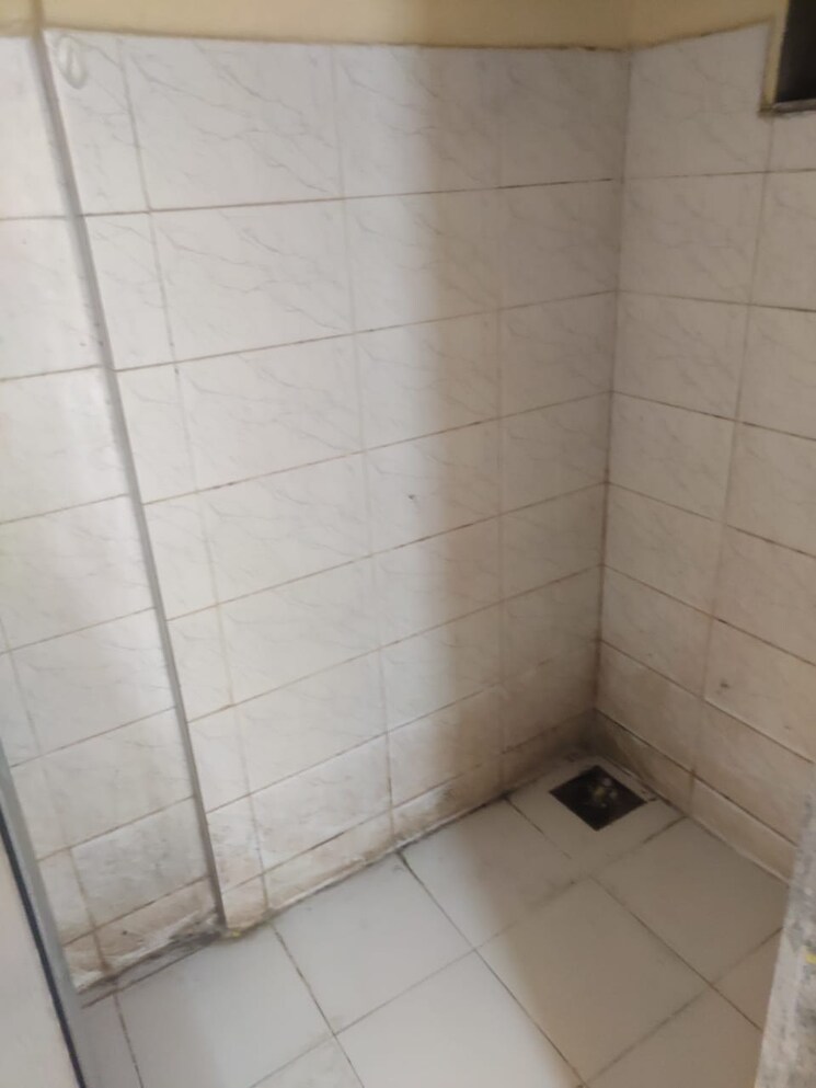 Bathroom, kanakia-apartment 1 Bedroom 270 Sq.Ft. Apartment In Andheri East Mumbai 7988435