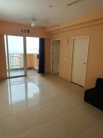 2 BHK Apartment For Rent in M3M Marina, Sector 68