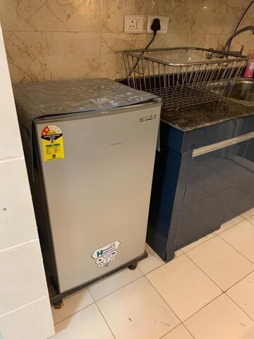 Kitchen in 2 BHK Apartment at Sector 10 Greater Noida – for Rent