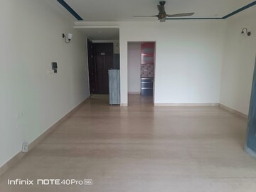 Room in 2.5 BHK Apartment at Bhartiya Nikoo Homes, Thanisandra Main Road – for Sale