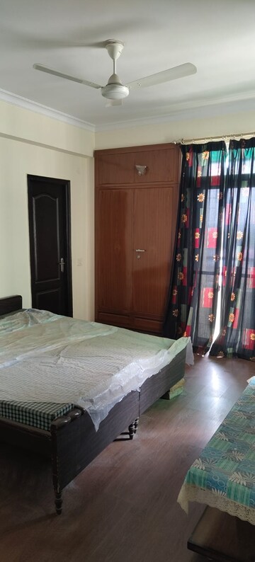 2 BHK Apartment For Rent in VVIP Addresses, Raj Nagar Extension