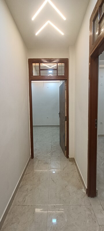 Building Lobby in 3 BHK Villa at Arsha Madhav Greens, Gomti Nagar – for Sale