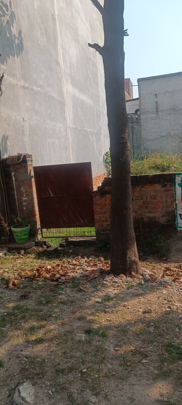  Plot For Sale in Gomti Nagar