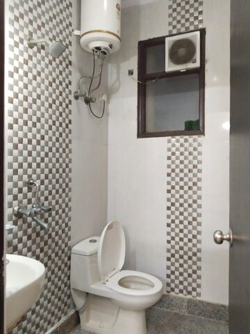 Bathroom in 2 BHK Builder Floor at Saket – for Rent
