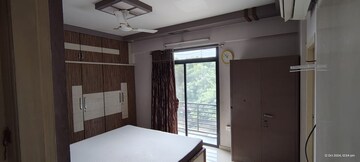 Room in 3 BHK Apartment at Sangath Silver E, Motera – for Rent