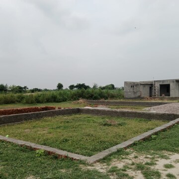  Plot For Sale in Jewar