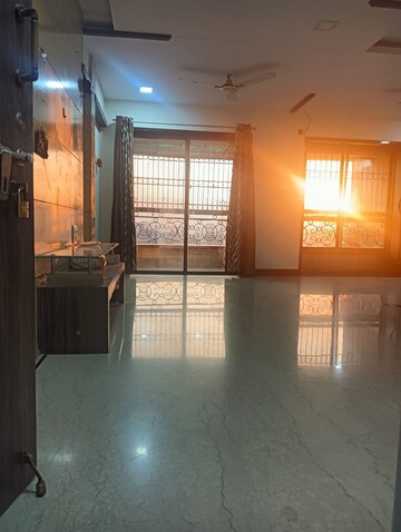 Living Room in 3 BHK Apartment at Regency Estate, Dombivli East – for Sale
