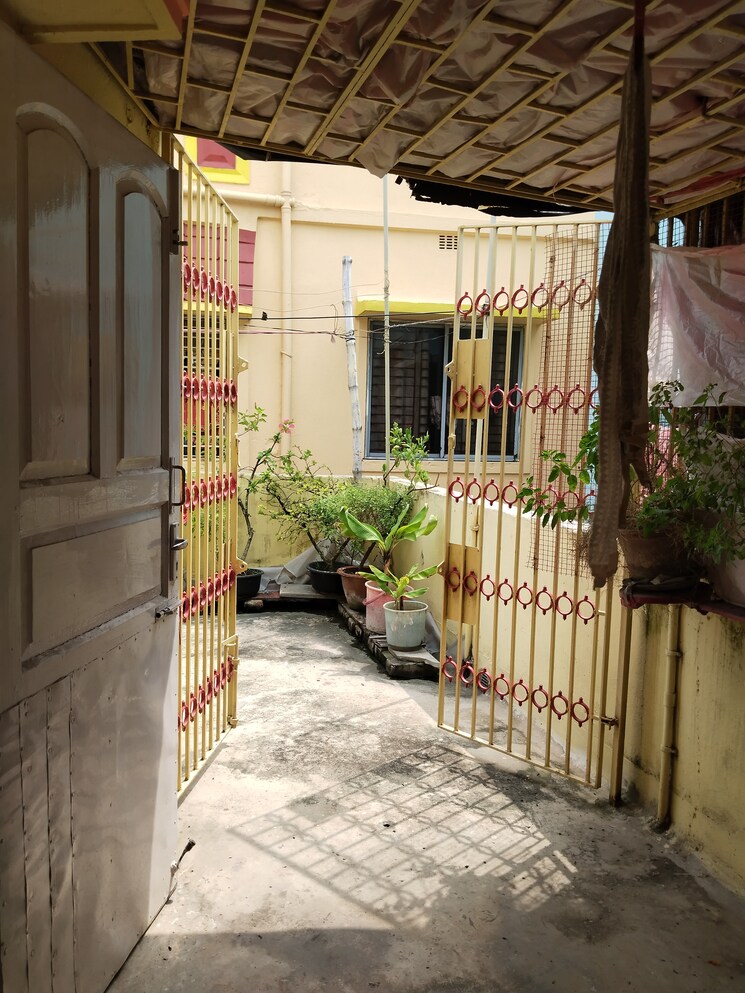 Balcony, baguiati 5 Bedroom 1923 Sq.Ft. Villa In Baguiati Kolkata 7989206