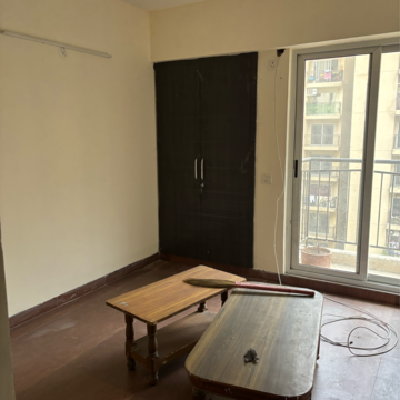 Bedroom in 2 BHK Apartment at Aditya City Apartments, Shahpur Bamheta – for Rent