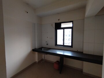 Room in 1 BHK Apartment at Raunak City 3, Kalyan West – for Rent